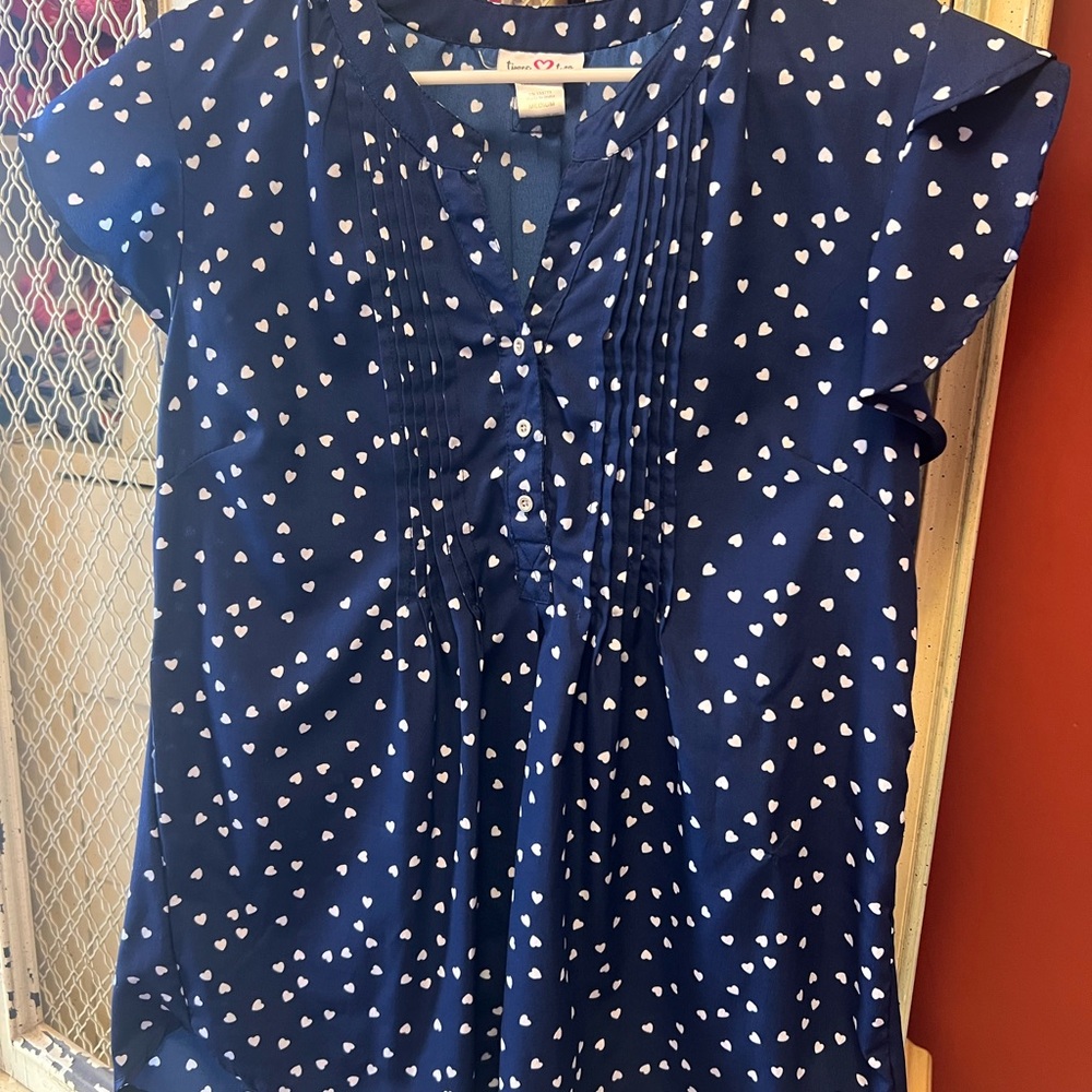 Chic Navy Heart Pattern Blouse